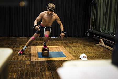 Natxo Gonzalez trainiert in Thalgau, Österreich.