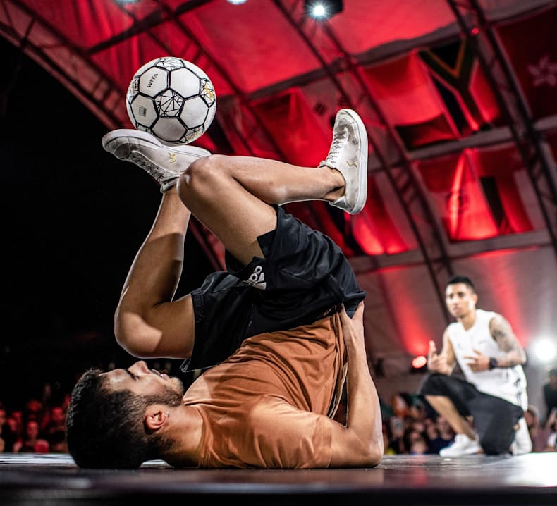 Freestyle Soccer Red Bull