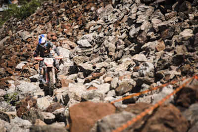Manuel Lettenbichler en el Red Bull Hare Scramble en Eisenerz, Austria, el 3 de junio de 2018.