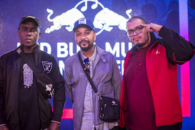 Douglas Din, Max B.O. e Mamuti