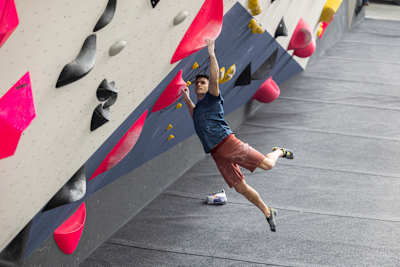 Spanish climber Alberto Ginés López.