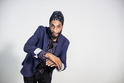 Profesionální tanečník Shannon 'Whichway Sha'  pózuje při Red Bull Dance Connect v Salzburgu, 18. září, 2018 