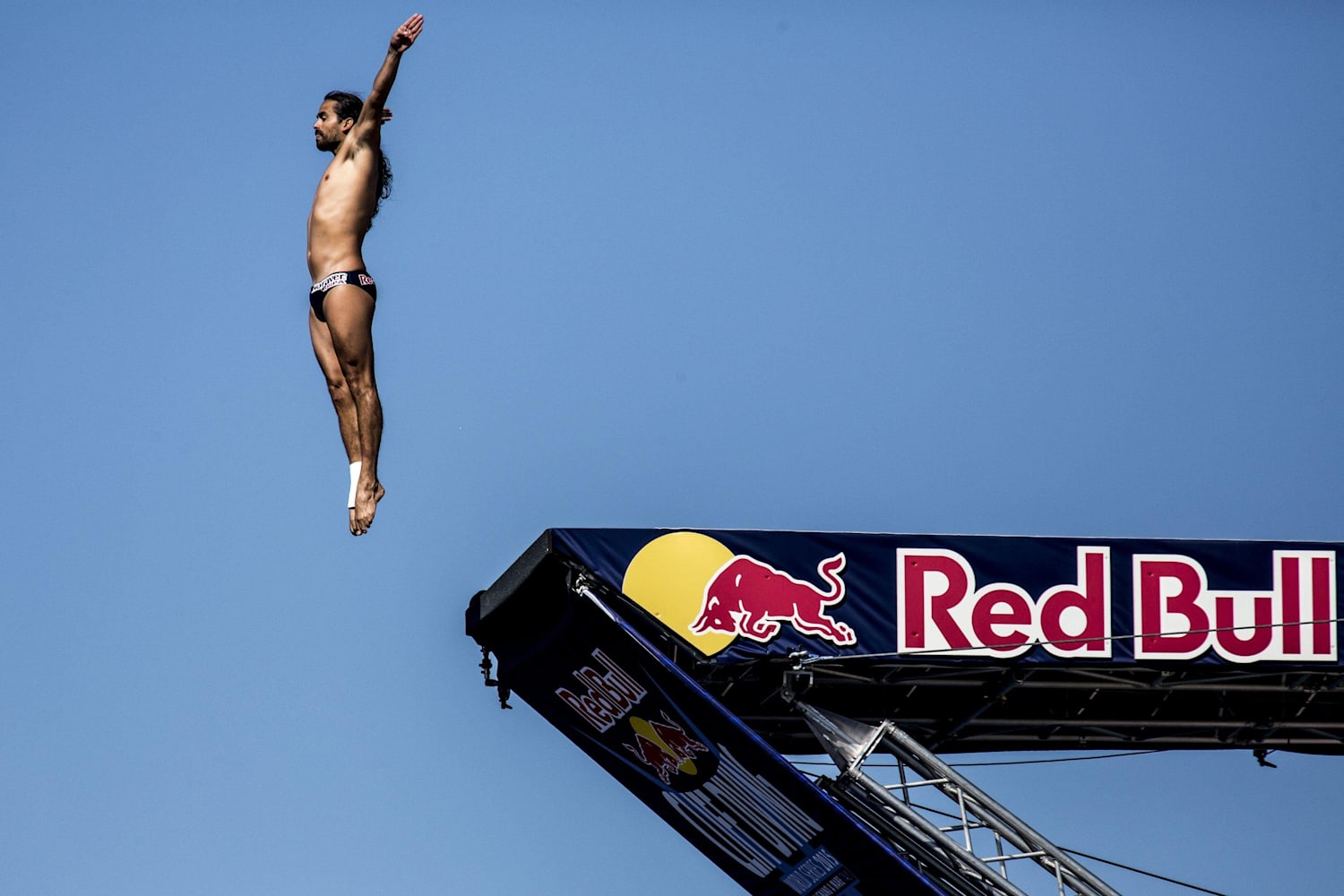 Extreme sports UAE Red Bull Cliff Diving Dubai Red