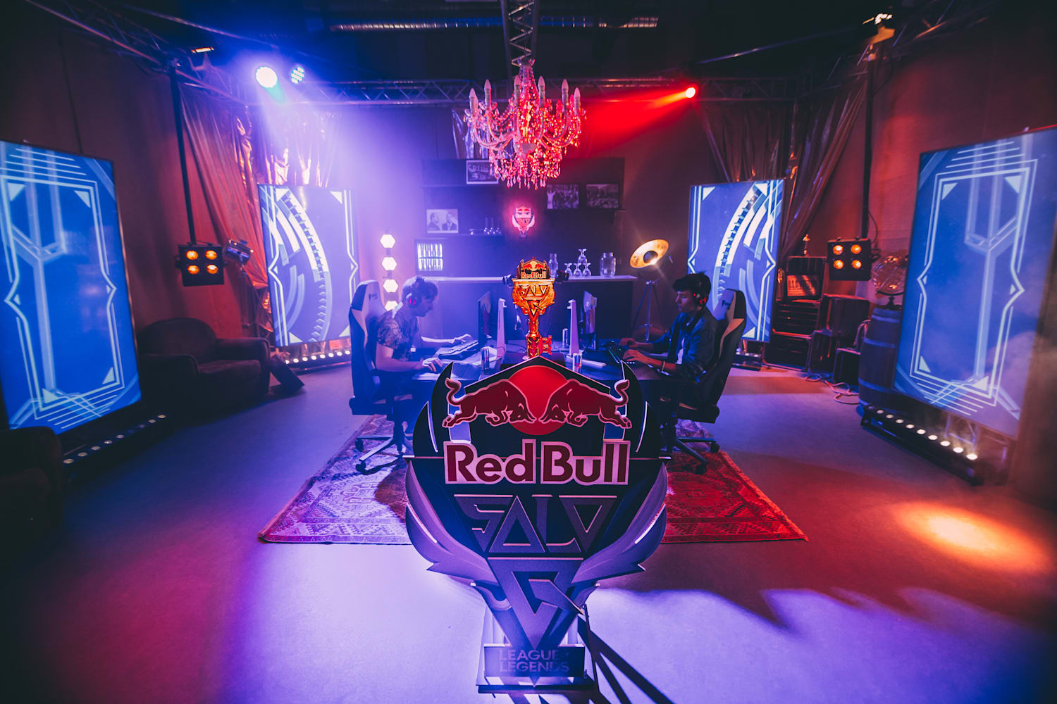 Red Bull Solo Q item tips Red Bull Esports