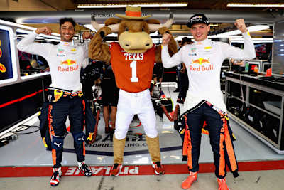 Les pilotes de F1 Daniel Ricciardo et Max Verstappen au Grand Prix de Formule 1 des Amériques 2018.