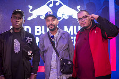 Douglas Din, Max B.O. e Mamuti