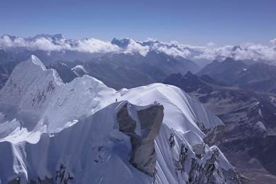 David Lama sube el Lunag Ri el 25 de octubre de 2018.
