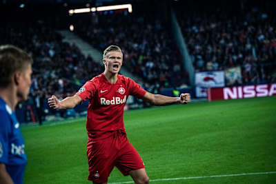Erling Haaland celebrates during Red Bull Salzburg's 6–2 victory against Genk in the Champions League group stages on September 17, 2019.