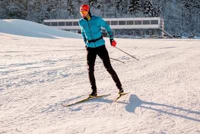 Der Nordischer Kombinierer Vinzenz Geiger auf der Piste in Aktion