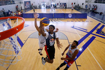 Participants compete at Red Bull 3X in New Orleans.