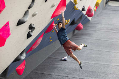 Spanish climber Alberto Ginés López.