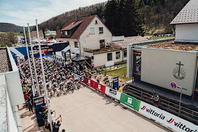 Men's elite start line at the 2021 UCI Albstadt XCO World Cup seen from above.