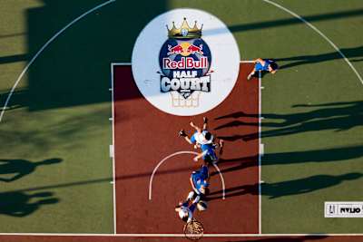 Red Bull Half Court — стрітбольный турнир у форматі 3х3