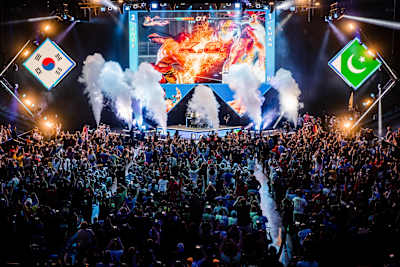 Jae-Min 'Knee' Bae, del equipo DRX, gana el campeonato Tekken 7 EVO 2022' en el Mandalay Bay Michelob ULTRA Arena en Las Vegas, NV, Estados Unidos, el 7 de agosto de 2022.