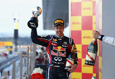 Sebastian Vettel câștigând campionatul în 2011