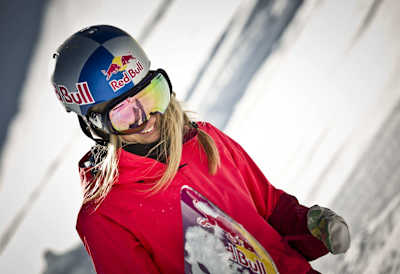 Anna Gasser Sister Action Header Image