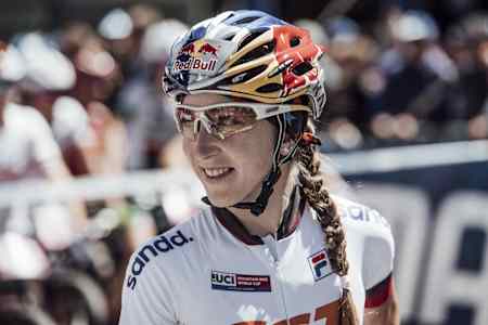 Яна Беломоіна