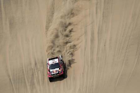Nasser Al-Attiyah of Toyota Gazoo Racing SA races during stage the first stage of the Dakar Rally 2018 from Lima to Pisco, Peru on January 6, 2018