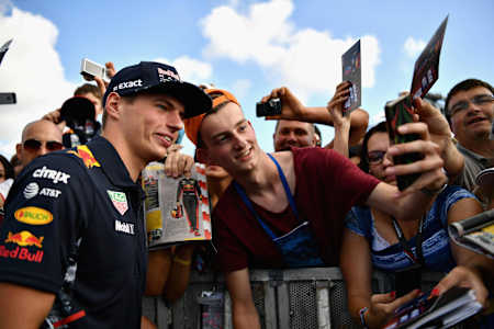 De gemiddelde donderdag, handtekeningen en selfies!