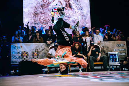 B-Girl Dora spinning on her head.