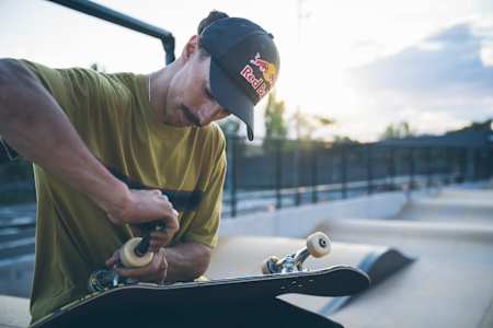 Danny Leon montando a nave 🚀