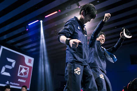 同じくRed Bull 5G 2012の決勝戦の様子。写真手は"kamestry"選手。