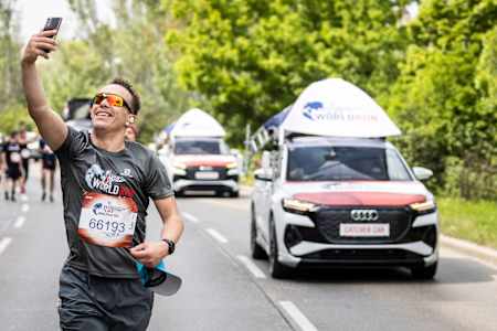 Einzigartiges Format: Das Catcher Car fungiert als mobile Ziellinie