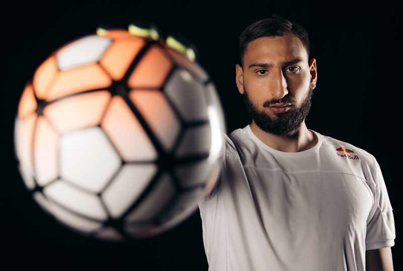 Red Bull Neymar Jr's Five】ネイマールのサッカー愛・キャリア