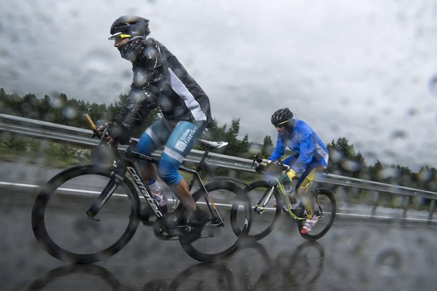 Cold Weather Cycling Kit Tips And Advice Guide