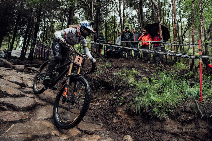 british female downhill mountain bikers