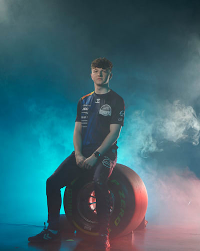 Esports driver becomes sim driver for the Team