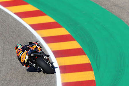 El piloto sudafricano Brad Binder (KTM) durante el Gran Premio de Aragón 2020, en el Circuito de MotorLand Aragón.