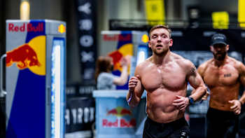 Elite athlete Graham Halliday competes during the Elite 15 event at the HYROX Major in Hong Kong on November 22, 2024, showcasing athleticism and endurance