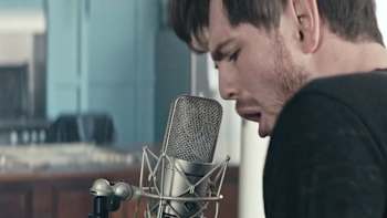 AP-1M6B6HDZH2111-featureMedia