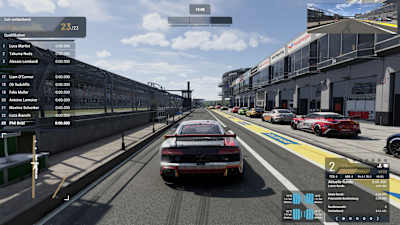Screenshot aus Project Motor Racing zeigt einen Audi R8 der GT4-Klasse beim Verlassen der Boxengasse auf dem Nürburgring.