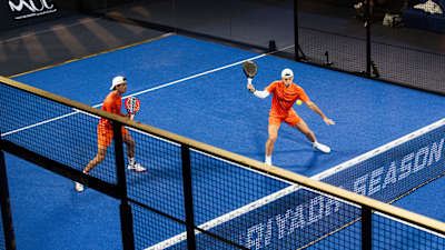 Leandro Augsburger and Juan Lebrón compete in the semi-finals of Premier Padel Riyadh Season P1 in Saudi Arabia. 