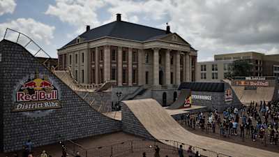 Eine künstlerische Darstellung der geplanten Strecke für den Red Bull District Ride in Groningen, Niederlande.