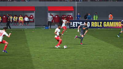 Christopher Nkunku von RB Leipzig dribbelt in EA FC 27.