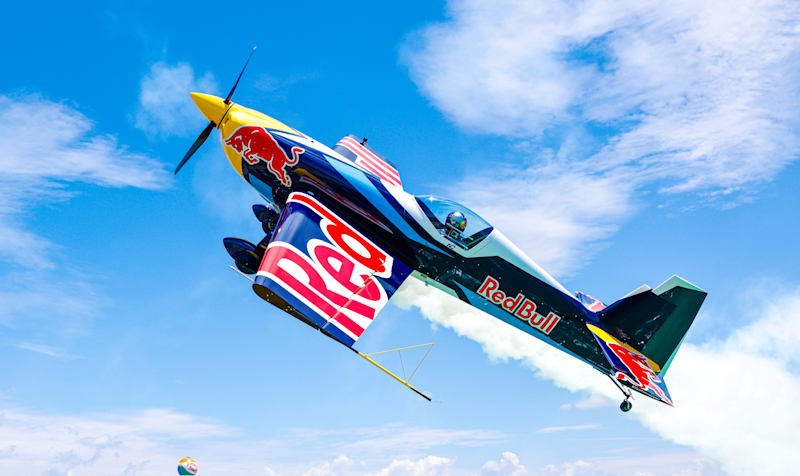 Red bull rc plane online