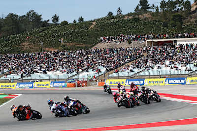 Brad Binder en el Campeonato del Mundo de MotoGP en Portimao, Portugal, el 26 de marzo.