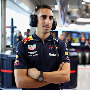 An F1 Legend's Red Bull Meetup: Transforming an F1 Car Into