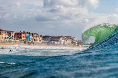 An empty barrel peels metres from the beach in Hossegor, France