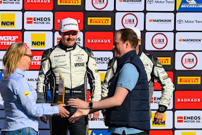 Swedish star receives his third-place trophy