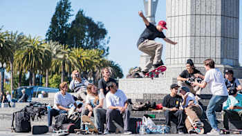The mighty Lakai posse assemble