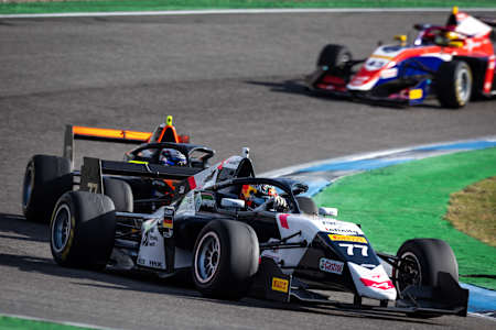 Tim Tramnitz im Rennen der Formula Regional European Championship by Alpine 2023, im Oktober 2023 auf dem Hockenheim Ring.
