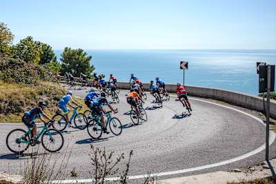 Von Manfredonia nach Vieste rollt man am Sporn von Italiens Stiefel entlang