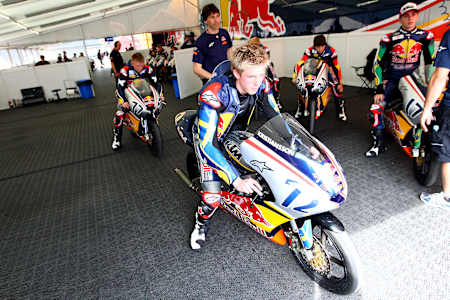 Alexander Kristiansson in the garage of Jerez 2010