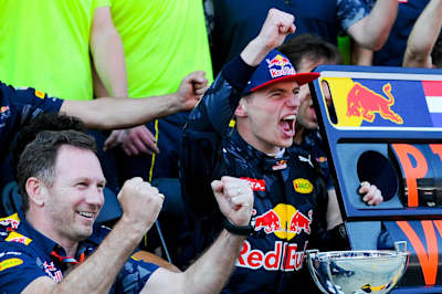 Le 15 mai 2016, Max Verstappen remporte son premier Grand Prix à l'âge de 18 ans et 227 jours.