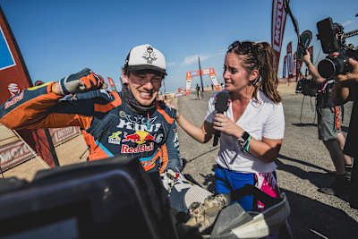 Tobias Ebster za Kini Rally Racing Team v cieli 12. etapy Rely Dakar 2024.