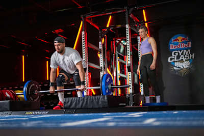 Dvoje takmičara na Red Bull Gym Clashu